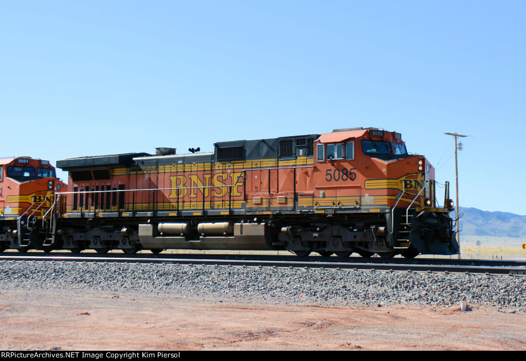 BNSF 5085
